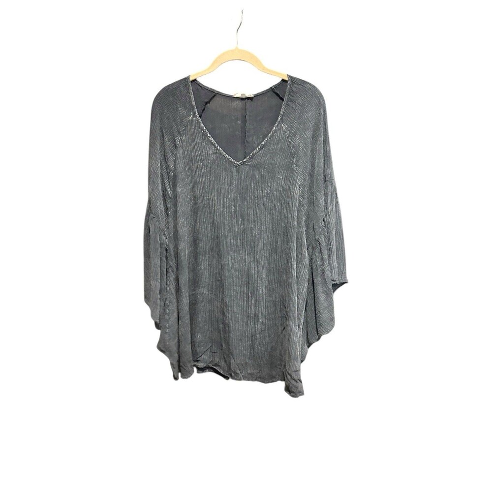 NWT Easel Oversized Blouse Poncho Tunic Size Large Charcole Gray Vneck